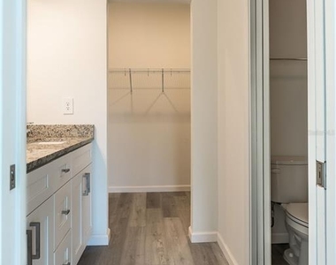 5347 Vista Lago Drive - Photo Thumbnail 25