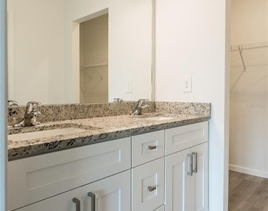 5347 Vista Lago Drive - Photo Thumbnail 26