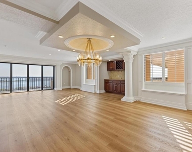 7550 Hinson Street - Photo Thumbnail 9