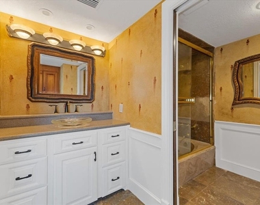 7550 Hinson Street - Photo Thumbnail 14