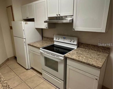 976 Leeward Place - Photo Thumbnail 5