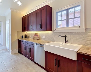 1620 Park Lake Street - Photo Thumbnail 17