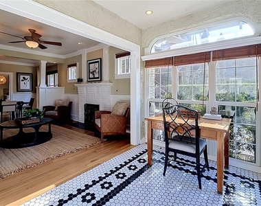 1620 Park Lake Street - Photo Thumbnail 3
