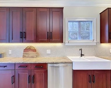 1620 Park Lake Street - Photo Thumbnail 18