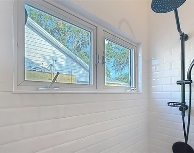 1620 Park Lake Street - Photo Thumbnail 31