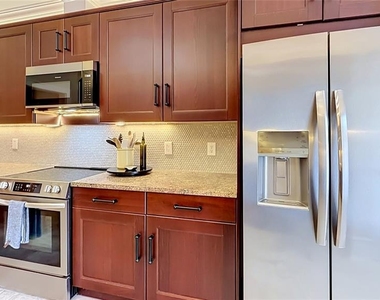 1620 Park Lake Street - Photo Thumbnail 21
