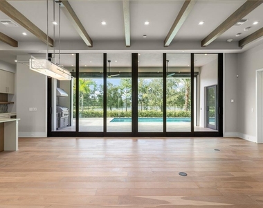 4162 Grande Brick Loop - Photo Thumbnail 11