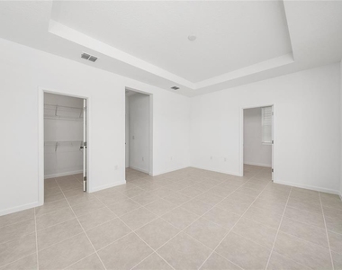 2402 Celebration Boulevard - Photo Thumbnail 26