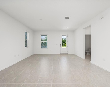 2402 Celebration Boulevard - Photo Thumbnail 6