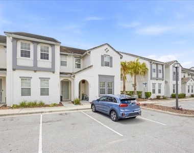 298 Captiva Drive - Photo Thumbnail 3
