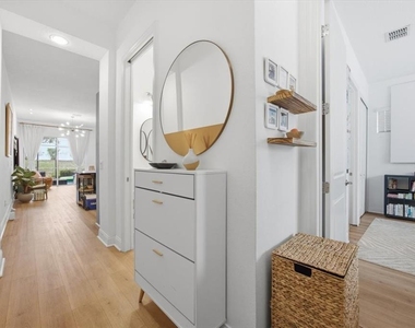 298 Captiva Drive - Photo Thumbnail 4
