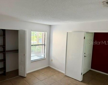 3036 S Semoran Boulevard - Photo Thumbnail 15