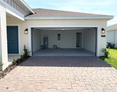 1373 Brentwood Dr - Photo Thumbnail 21