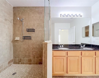 3716 Avalon Park East Boulevard - Photo Thumbnail 53