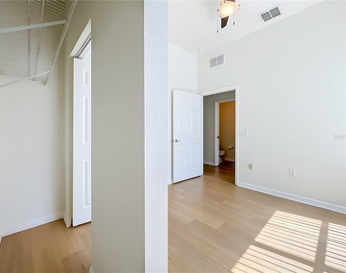 3716 Avalon Park East Boulevard - Photo Thumbnail 32