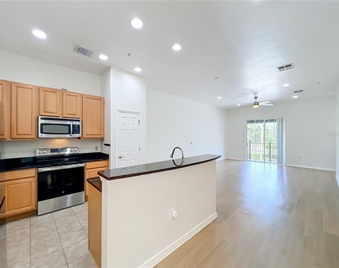 3716 Avalon Park East Boulevard - Photo Thumbnail 8