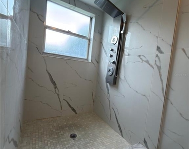 9142 Sabal Palm Circle - Photo Thumbnail 9