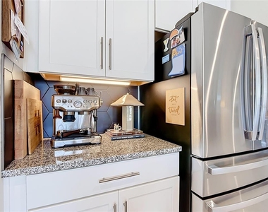 5757 Anders Way - Photo Thumbnail 9