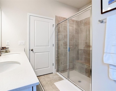 5757 Anders Way - Photo Thumbnail 38