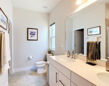 5757 Anders Way - Photo Thumbnail 37