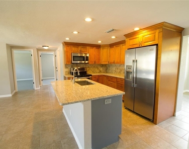 4632 Salvia Street - Photo Thumbnail 5