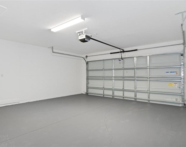 3248 E Porter Street - Photo Thumbnail 20