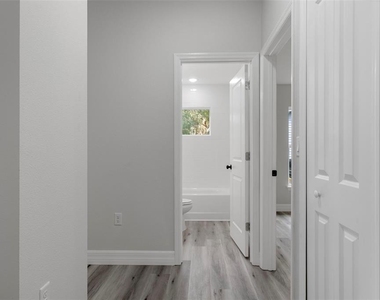 3248 E Porter Street - Photo Thumbnail 10