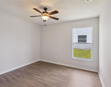 622 Delancey Drive - Photo Thumbnail 16