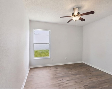 622 Delancey Drive - Photo Thumbnail 14