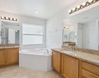 622 Delancey Drive - Photo Thumbnail 13