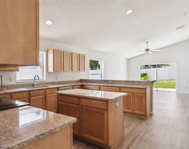 622 Delancey Drive - Photo Thumbnail 9