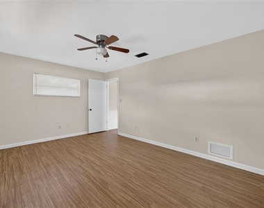 125 E Faith Terrace - Photo Thumbnail 17