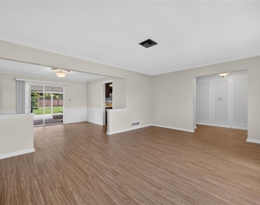 125 E Faith Terrace - Photo Thumbnail 5