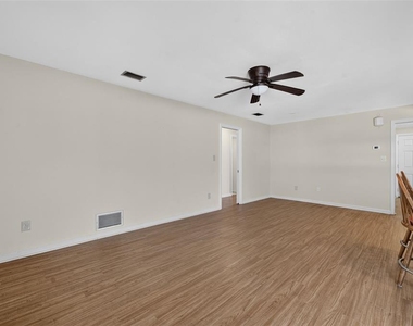 125 E Faith Terrace - Photo Thumbnail 12