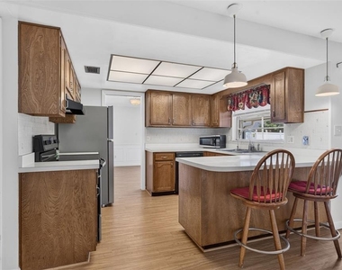125 E Faith Terrace - Photo Thumbnail 14