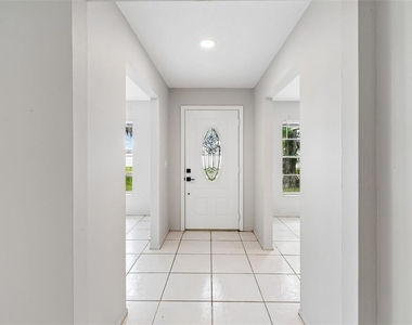 400 E Silver Star Road - Photo Thumbnail 1