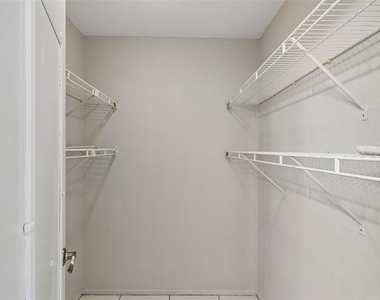 400 E Silver Star Road - Photo Thumbnail 30