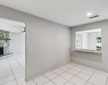 400 E Silver Star Road - Photo Thumbnail 23