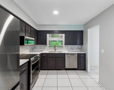 400 E Silver Star Road - Photo Thumbnail 17