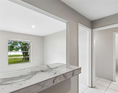 400 E Silver Star Road - Photo Thumbnail 11