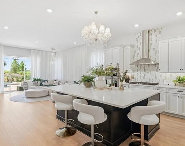 16312 Volterra Point - Photo Thumbnail 2