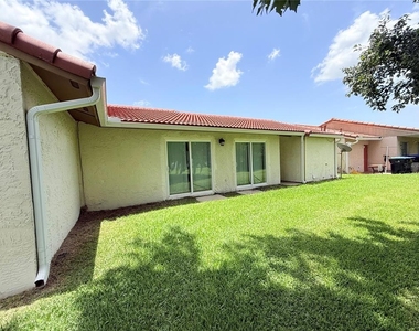 10122 Mason Dixon Circle - Photo Thumbnail 27