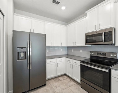 9944 Red Eagle Drive - Photo Thumbnail 14