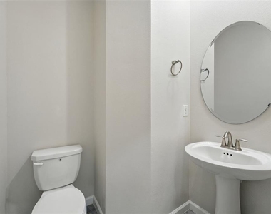 9944 Red Eagle Drive - Photo Thumbnail 18