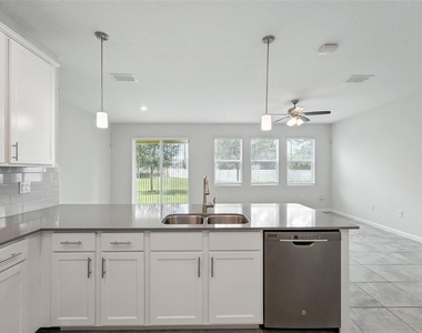 9944 Red Eagle Drive - Photo Thumbnail 15