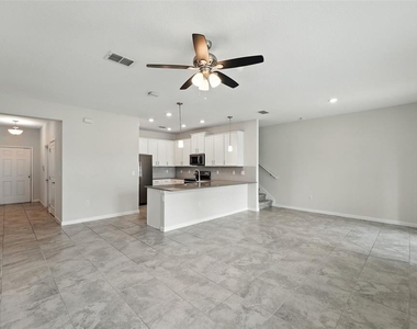 9944 Red Eagle Drive - Photo Thumbnail 5