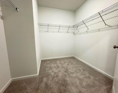 6216 Botticella Boulevard - Photo Thumbnail 9