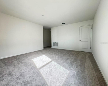 6216 Botticella Boulevard - Photo Thumbnail 10