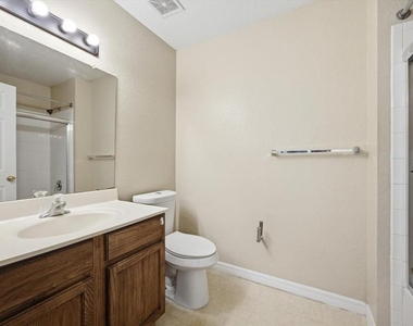 2200 San Vittorino Circle - Photo Thumbnail 15