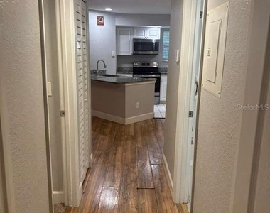 5701 Gatlin Avenue - Photo Thumbnail 5